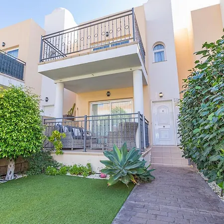 Townhouse In El Palm-mar